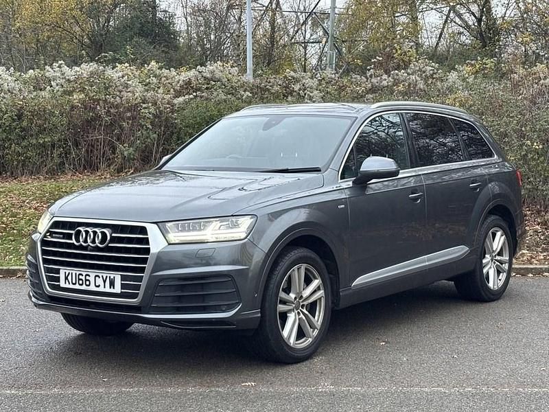 Grey Used 2016 Audi Q7 S-Line SUV | £20,700 (A bit pricey) - Image 1/4