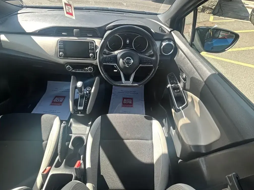 Used Nissan Micra Tekna 100 HP (73 kW) 2019 Blue Hatchback