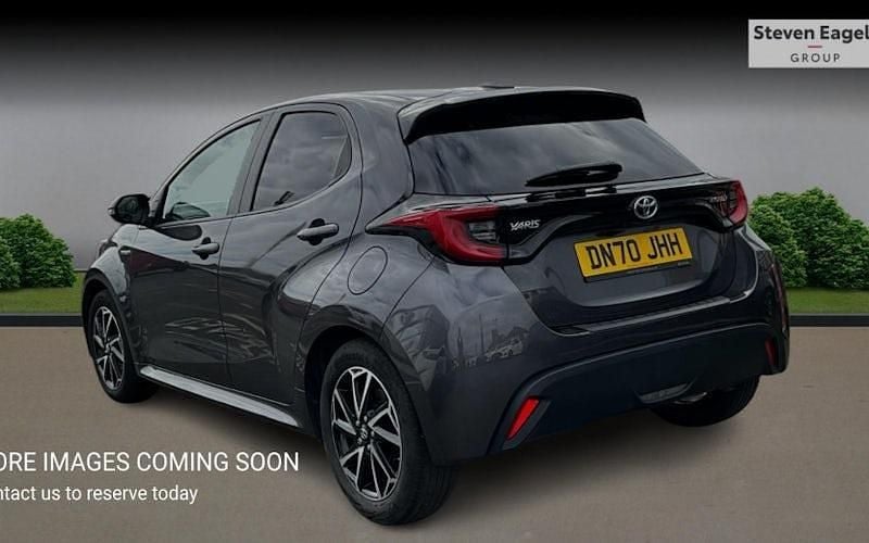 Used Toyota Yaris Hybrid Design 116 HP (85 kW) 2026 Hatchback
