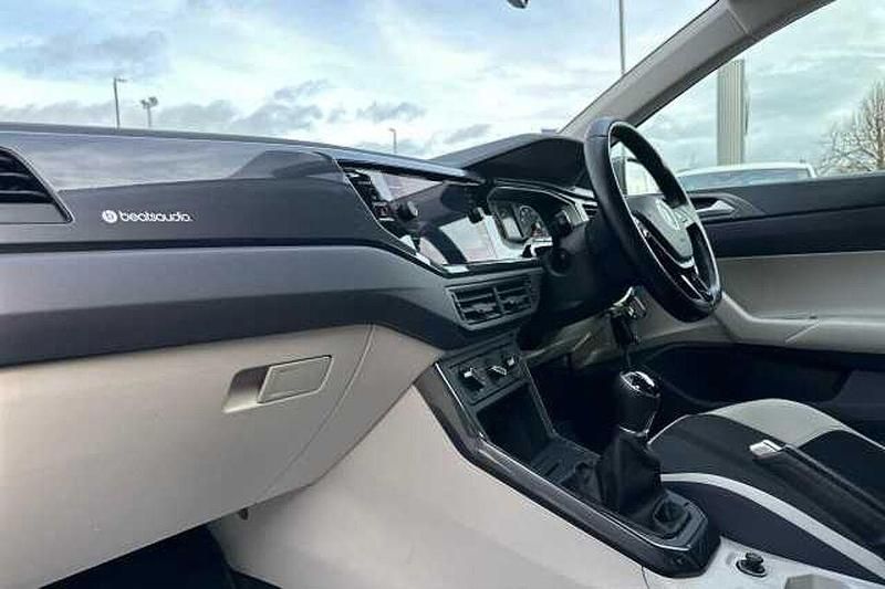 Used VW Polo 80 HP (58 kW) 2021 Hatchback