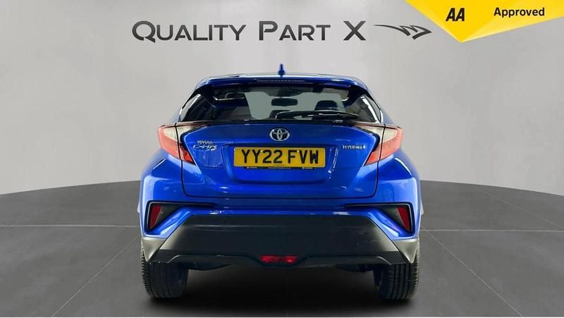 Used Toyota C-HR Design 122 HP (89 kW) 2022 Blue SUV