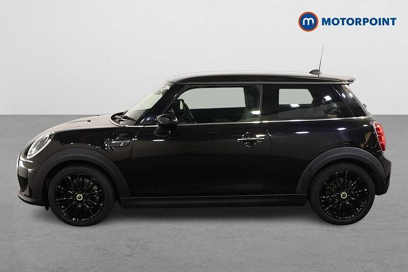 Used Mini Cooper S Hatch 135 kW (184 HP) 2022 Black Hatchback