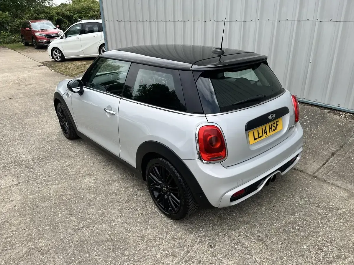 Used Mini Cooper S Hatch 2014 Silver Hatchback