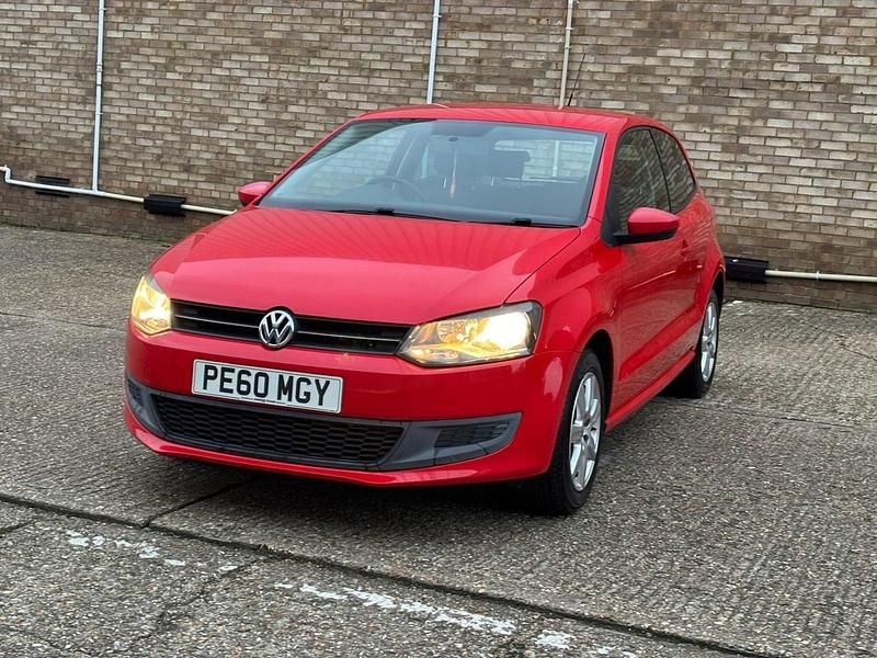 Used VW Polo SE 85 HP (62 kW) 2010 Red Hatchback