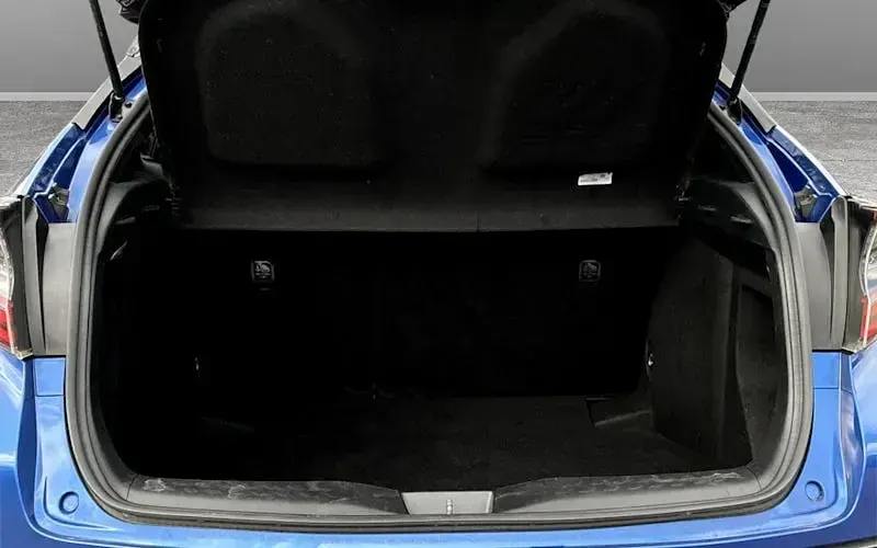 Used Toyota C-HR 116 HP (85 kW) 2017 Blue SUV