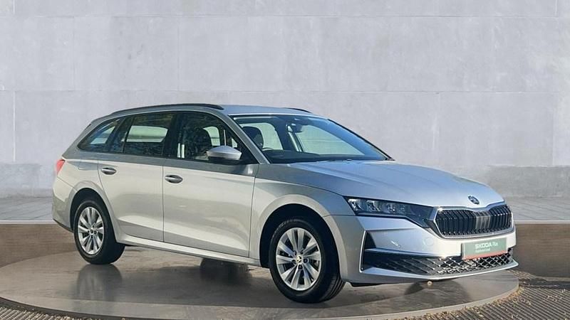 Silver Used 2024 Skoda Octavia SE Technology Estate | £23,400 (Expensive) - Image 1/4