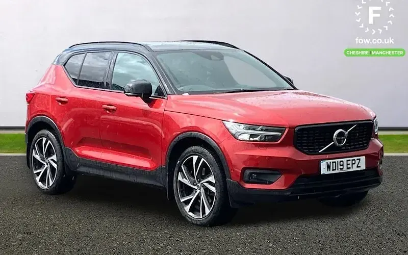 Used Volvo XC40 R-Design Pro 247 HP (181 kW) 2019 SUV