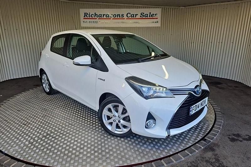 Used 2014 Toyota Yaris Hybrid | £9,500 (A bit pricey) - Image 1/1