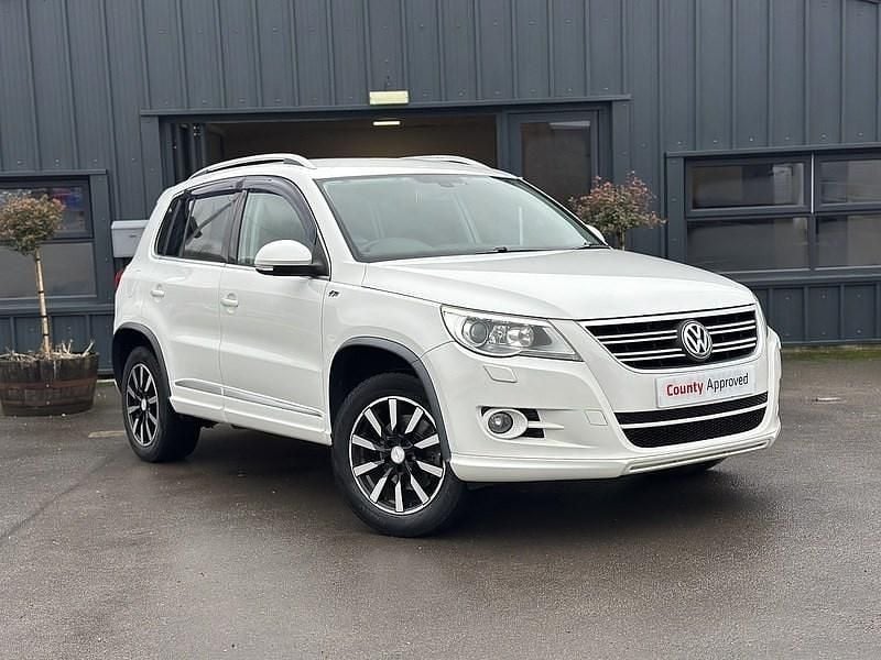White Used 2022 VW Tiguan R SUV | £7,750 - Image 1/4