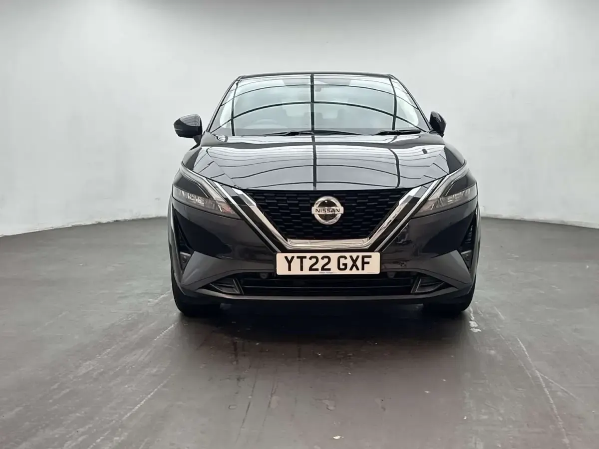 Used Nissan Qashqai N-Connecta 2022 Black SUV