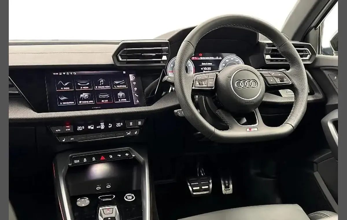 Used Audi A3 Black Edition 147 HP (108 kW) 2025 White Hatchback