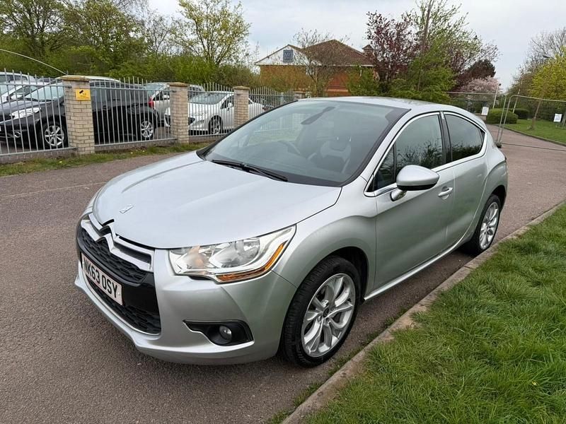 Usado Citroën DS4 2013 Prateado Citadino