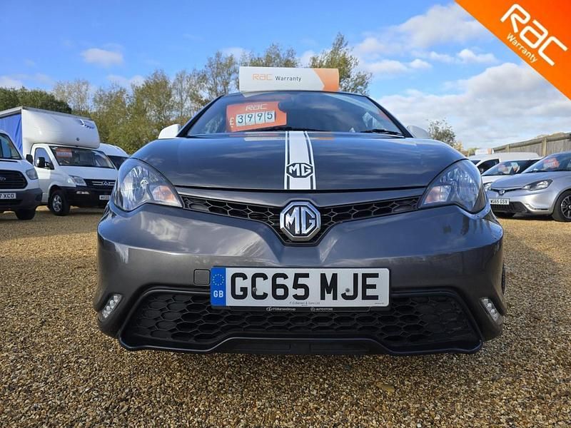 Used MG MG3 106 HP (77 kW) 2016 Grey Hatchback