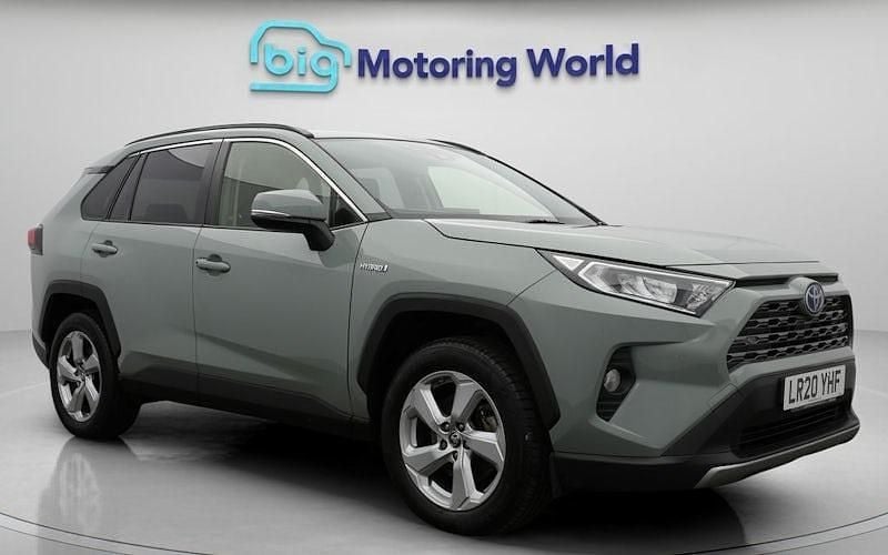 Used 2025 Toyota RAV4 Design Estate | £21,500 (Super price) - Image 1/4