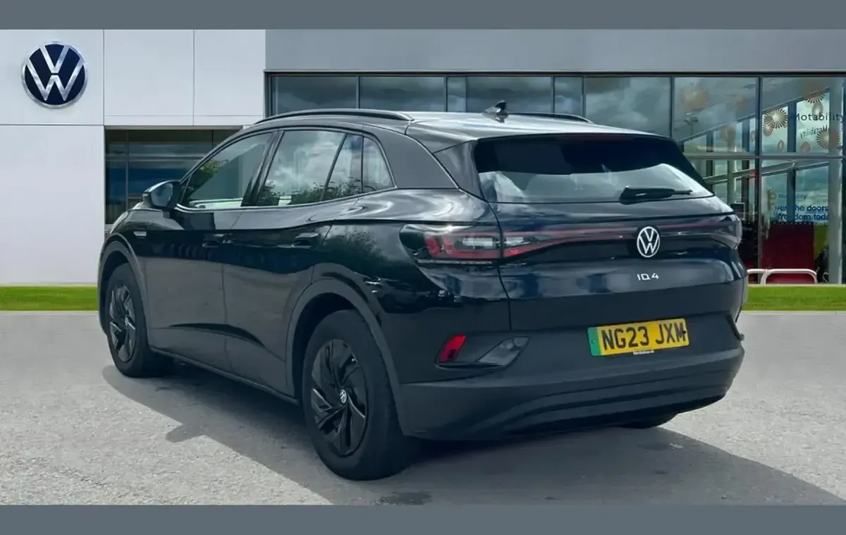 Second-hand VW ID.4 Pure 108 kW (148 CP) 2023 Negru SUV