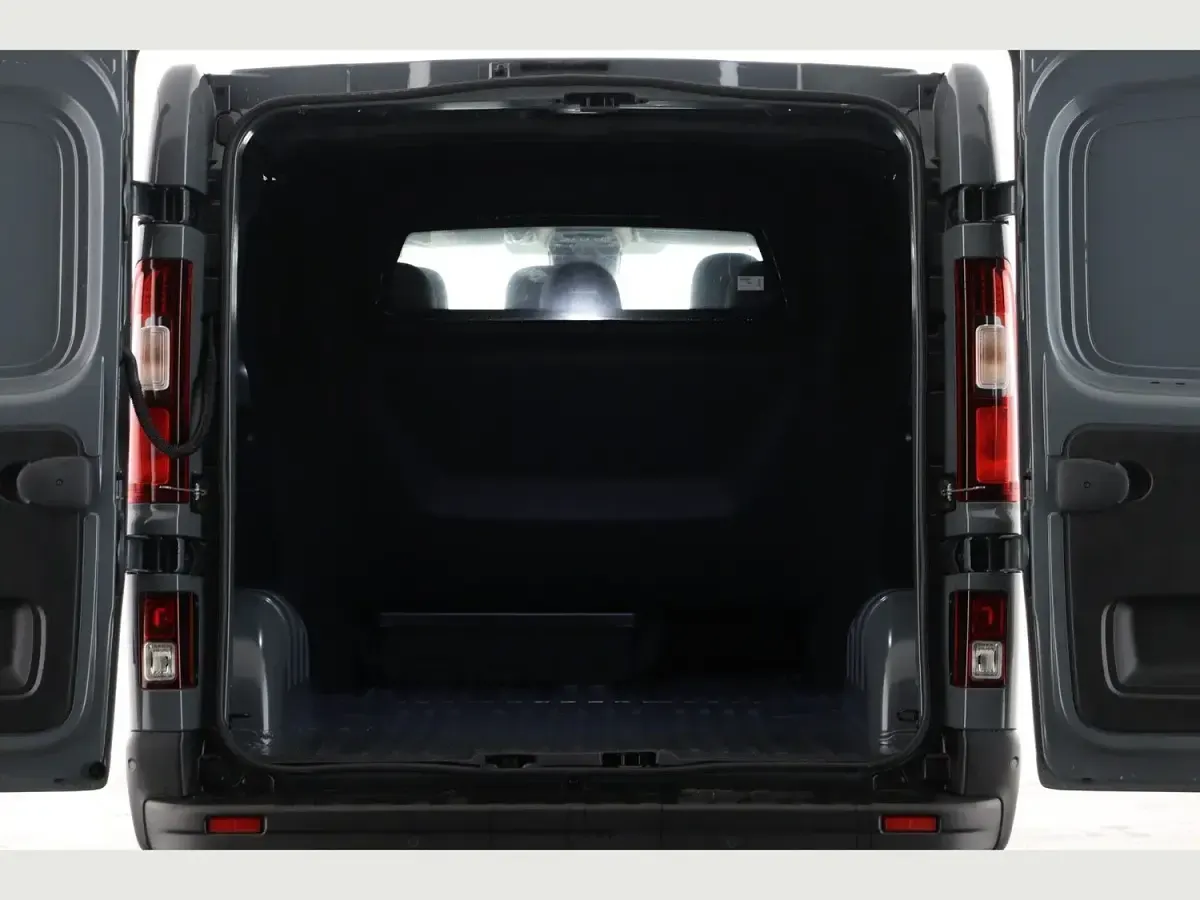 New Renault Trafic 2026 Grey