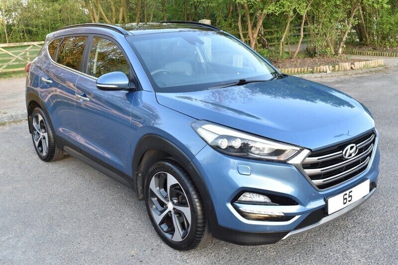 Blue Used 2015 Hyundai Tucson Premium SE SUV | £7,945 (Fair price) - Image 1/4