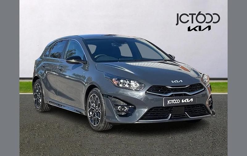Grey Used 2023 Kia Ceed GT-Line Hatchback | £18,000 (Fair price) - Image 1/4