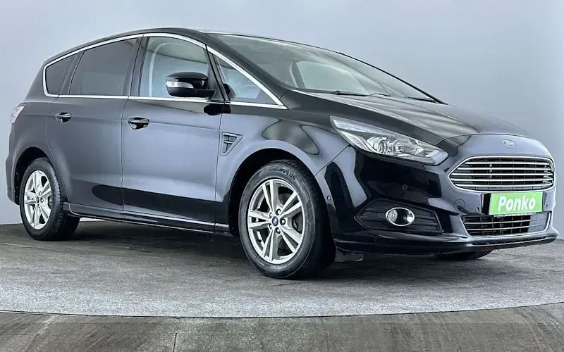Used Ford S-MAX Titanium 150 HP (110 kW) 2017 MPV