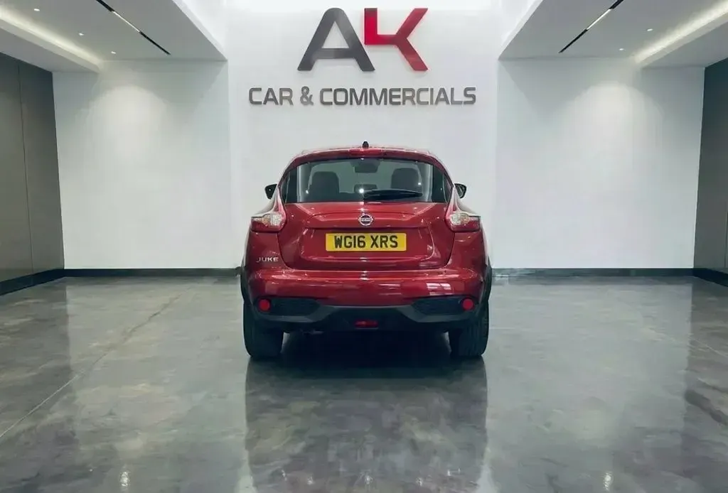 Used Nissan Juke Tekna 2016 Red SUV