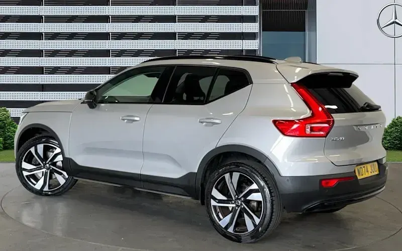 Used Volvo XC40 Ultra 197 HP (144 kW) 2026 SUV