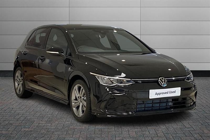 Black New 2024 VW Golf VIII R-line Hatchback | £26,990 (Fair price) - Image 1/4