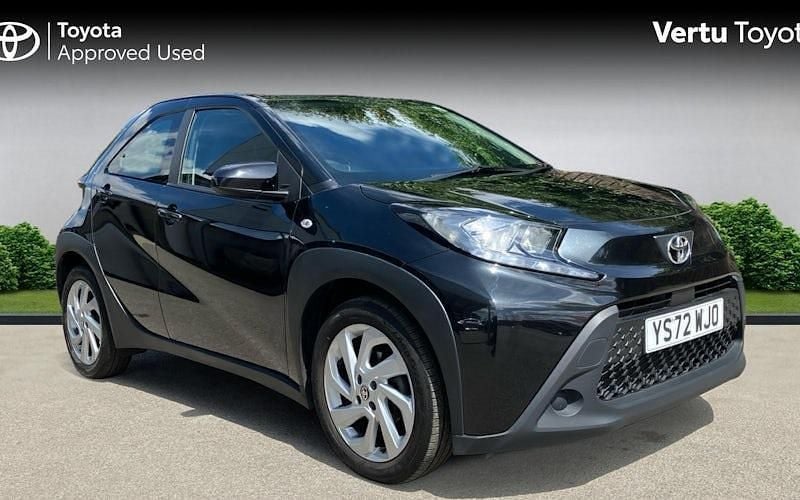 Used 2024 Toyota Aygo PURE Hatchback | £11,684 (Fair price) - Image 1/4