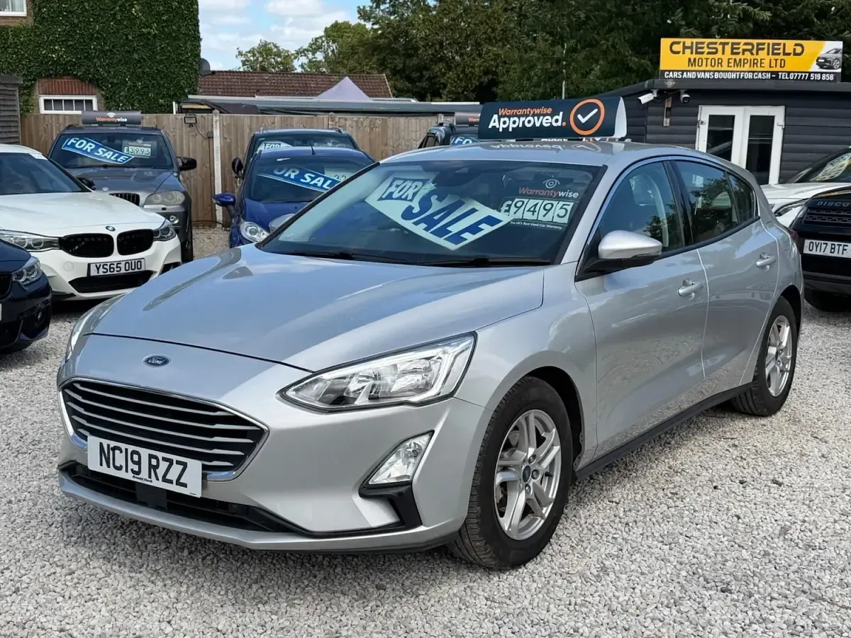 Used Ford Focus Zetec 100 HP (73 kW) 2019 Silver Hatchback