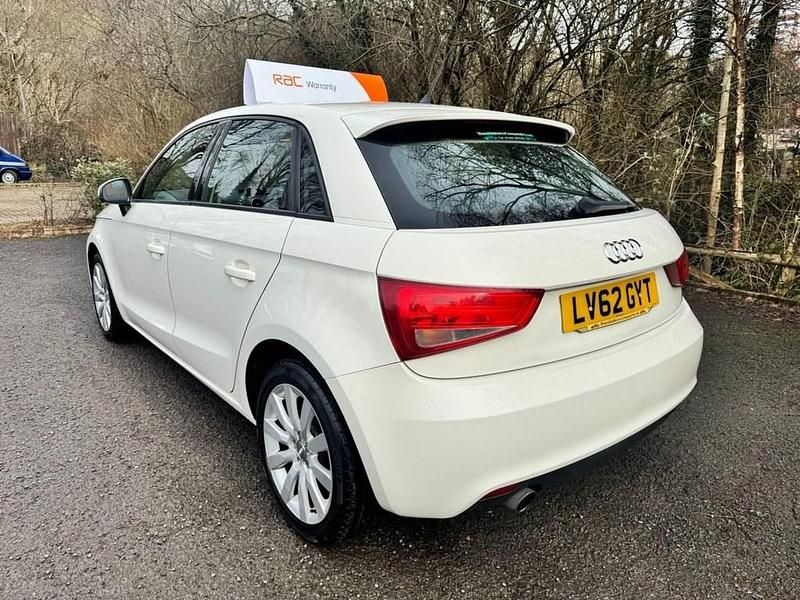 Used Audi A1 Sport 86 HP (63 kW) 2013 White Hatchback