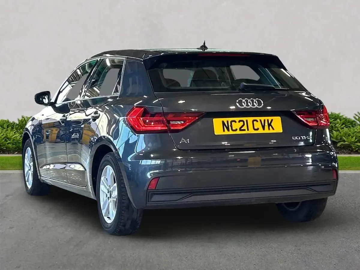 Käytetty Audi A1 Premium 2021 Harmaa Katumaasturi