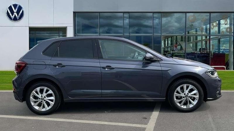 Used VW Polo Style 95 HP (69 kW) 2024 Smokey grey metallic Hatchback