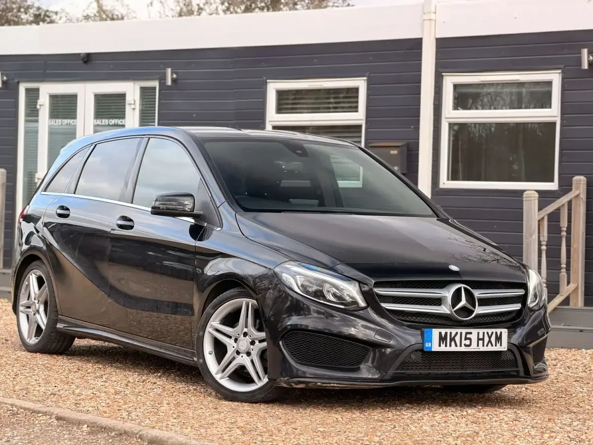 Used Mercedes B180 AMG Line Premium 2015 Black Hatchback