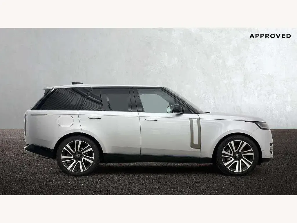 Gebraucht Land Rover Range Rover HSE 296 PS (217 kW) 2024 Silber SUV