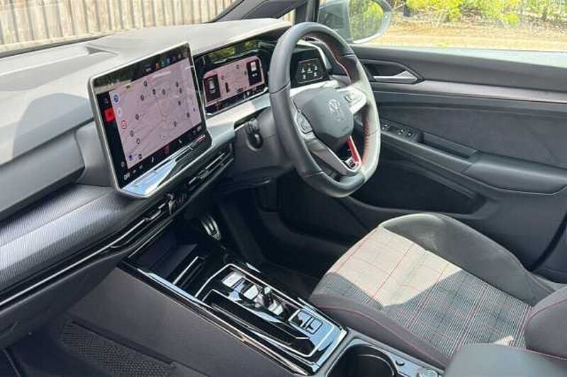 Image 2/4