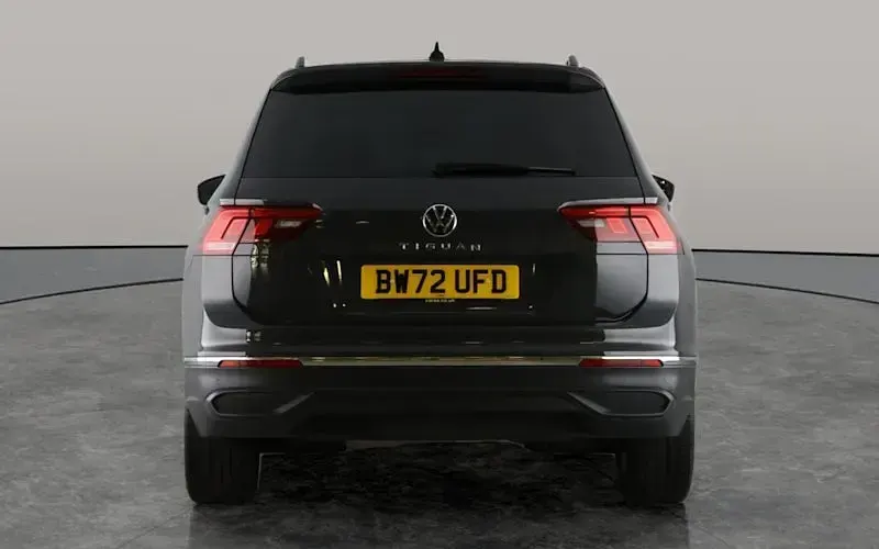 Used VW Tiguan Life 150 HP (110 kW) 2023 Grey SUV
