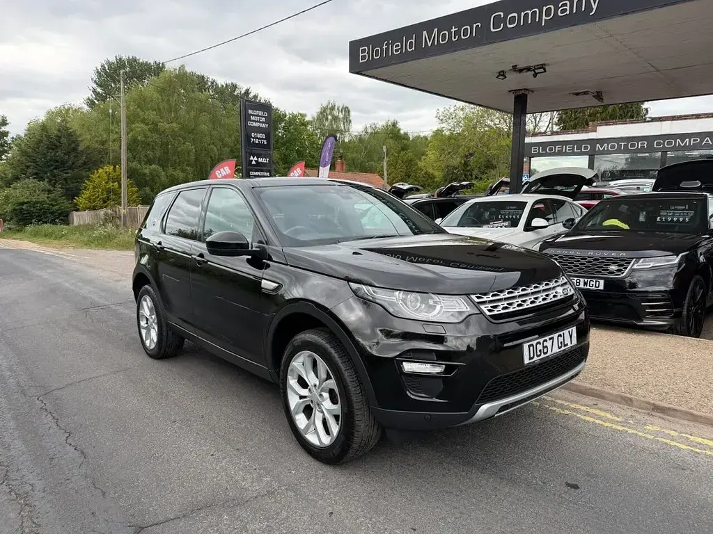 Used Land Rover Discovery Sport HSE 180 HP (132 kW) 2016 Black SUV