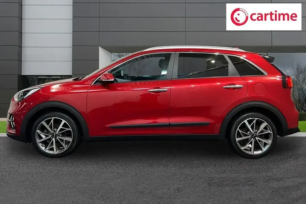Used Kia Niro 139 HP (102 kW) 2021 Red SUV