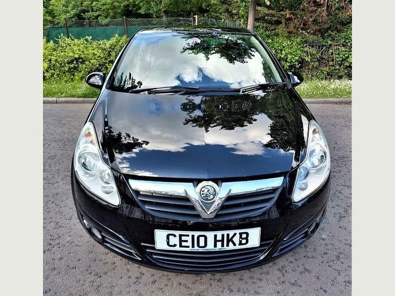 Used Vauxhall Corsa 85 HP (62 kW) 2010 Black Hatchback