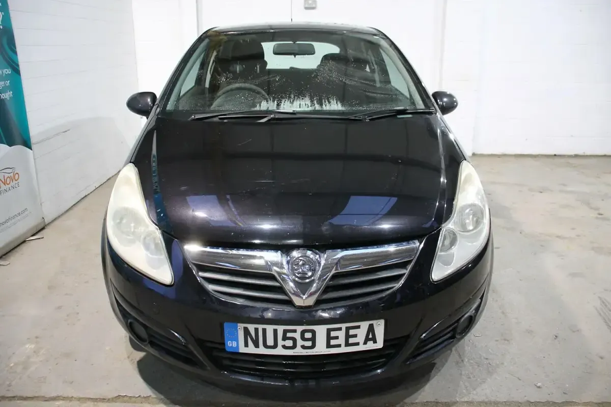 Used Vauxhall Corsa Active 59 HP (43 kW) 2009 Black Hatchback