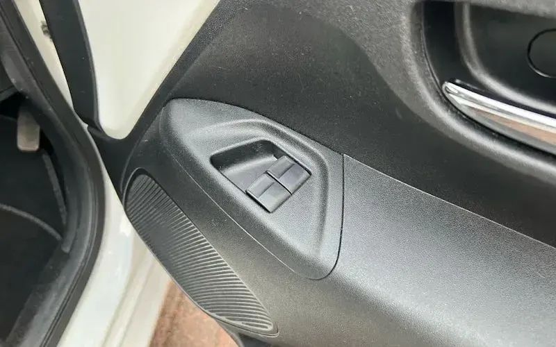 Used Toyota Aygo x-press 69 HP (50 kW) 2018 White Hatchback