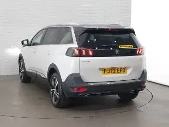 Second-hand Peugeot 5008 GTi 181 CP (133 kW) 2022 Alb SUV