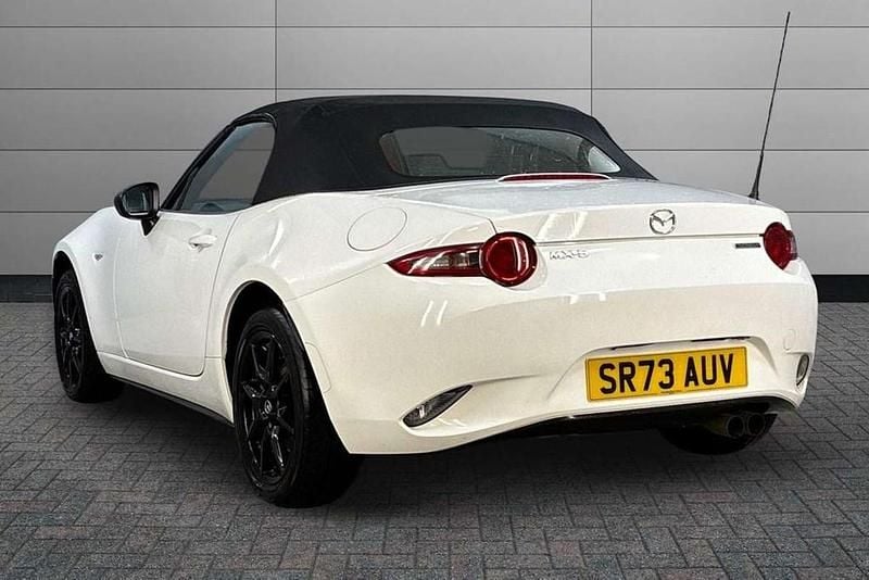 Used Mazda MX5 Prime-Line 132 HP (97 kW) 2024 White Cabriolet