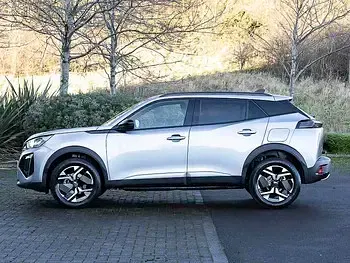 New Peugeot 2008 Allure 101 HP (74 kW) 2026 Special metallic  cumulus grey SUV