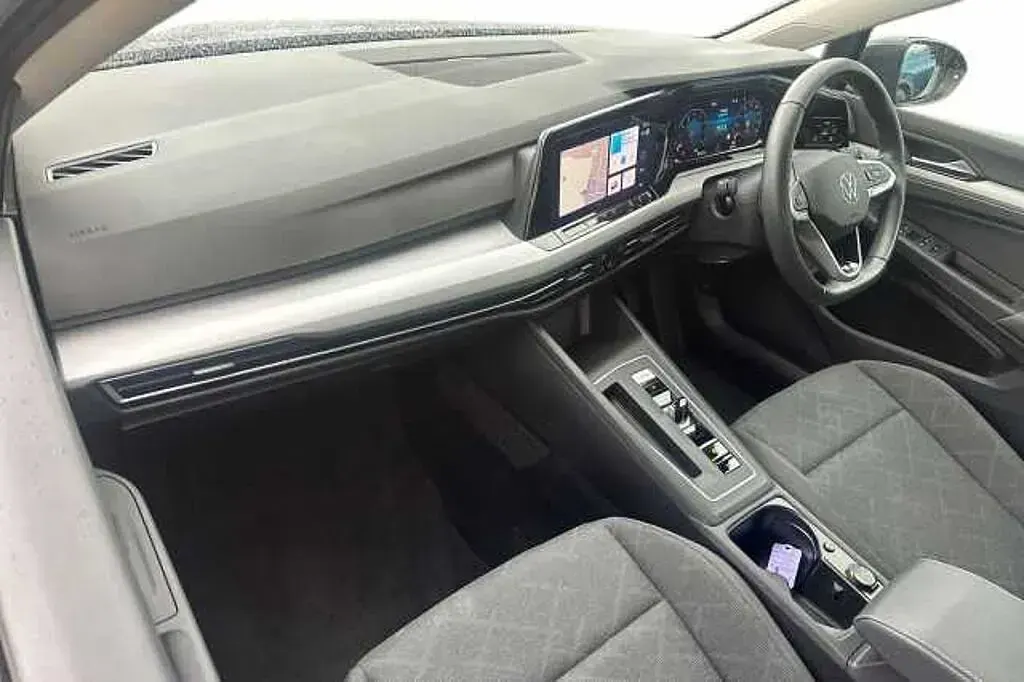 Used VW Golf VIII 150 HP (110 kW) 2024