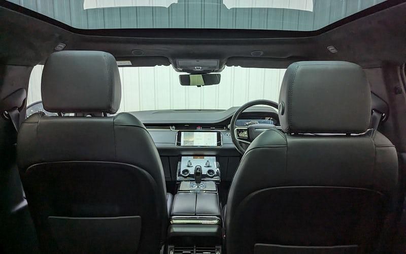 Second-hand Land Rover Range Rover evoque Autobiography 309 CP (227 kW) 2023 SUV