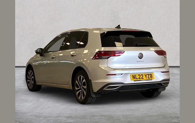 Used VW Golf VIII Active 150 HP (110 kW) 2022 Silver Hatchback