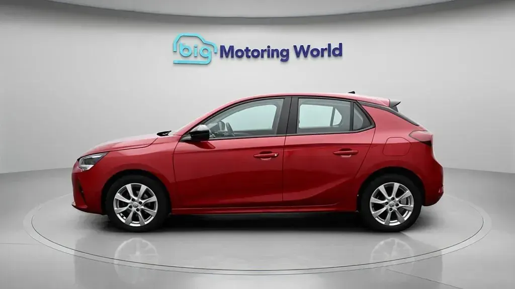 Używany Vauxhall Corsa Design Edition 75 KM (55 kW) 2022 Czerwony Hatchback
