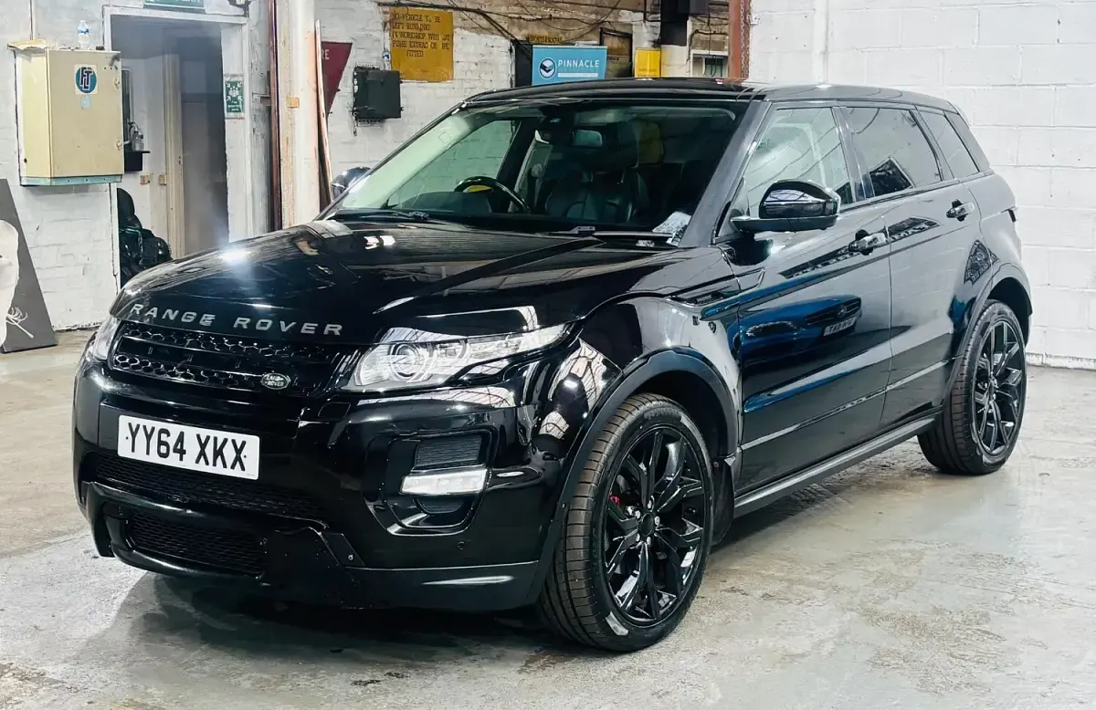 Used Land Rover Range Rover evoque Autobiography 2015 Black Estate