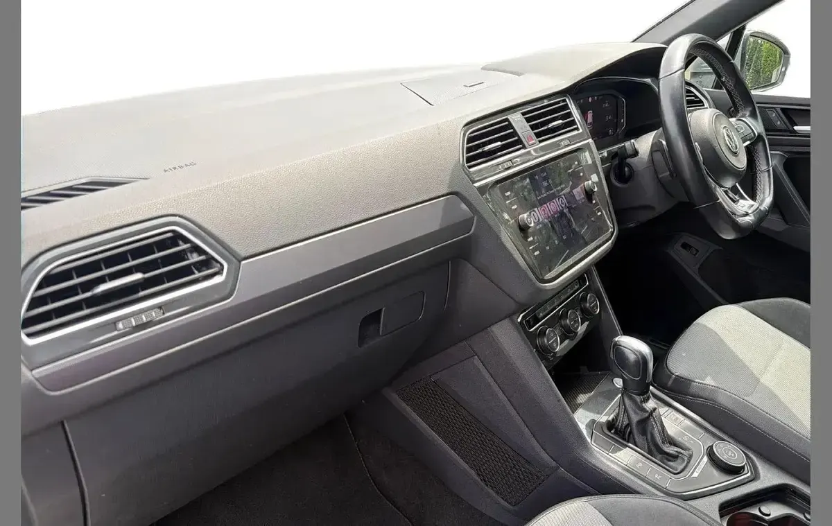 Used VW Tiguan R-line 150 HP (110 kW) 2020 Silver SUV
