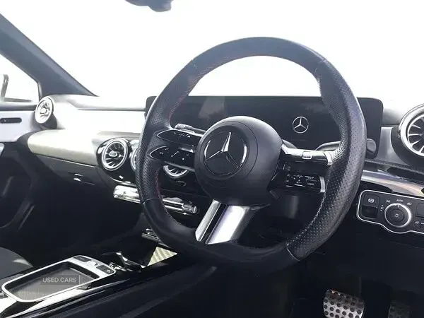 Used Mercedes A180 Executive 136 HP (100 kW) 2023 White Sedan